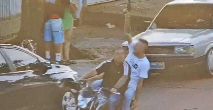 Adolescente e Homem Beneficiado pela 'Saidinha de Natal' São Baleados em Guarujá