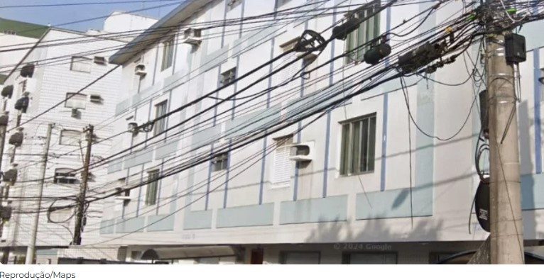 Incêndio consome sala e cozinha de apartamento em Santos