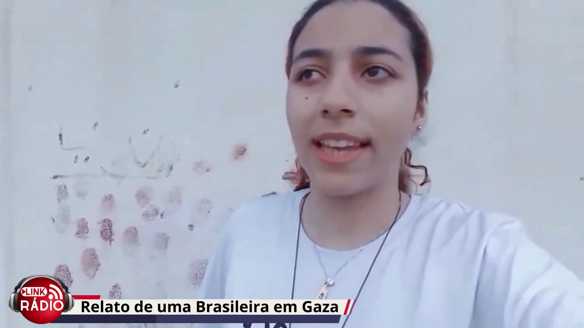 BRASILEIRA EM GAZA DÁ DEPOIMENTO EMOCIONANTE